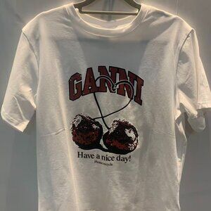 Ganni T-shirt